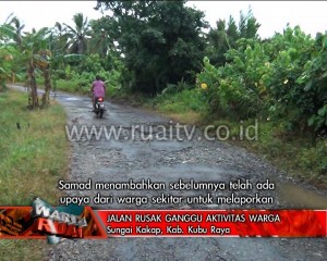 Jalan Rusak Ganggu aktivitas Warga