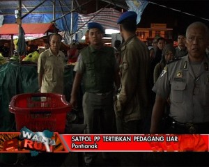 Satpol PP Tertibkan Pedagang Liar