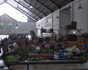 retribusi pasar tidak berlaku untuk PKL