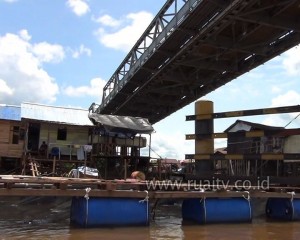 KEBUTUHAN JEMBATAN KAPUAS TIGA MENDESAK