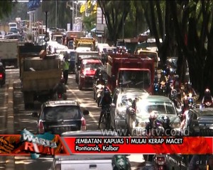 JEMBATAN KAPUAS SATU MULAI KERAP MACET