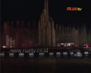 AIR MANCUR TUGU DIGULIS UNTUN TELAN DANA 4