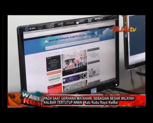 PADA SAAT GERHANA MATAHARI SEBAGIAN BESAR WILAYAH KALBAR TERTUTUP AWAN_10