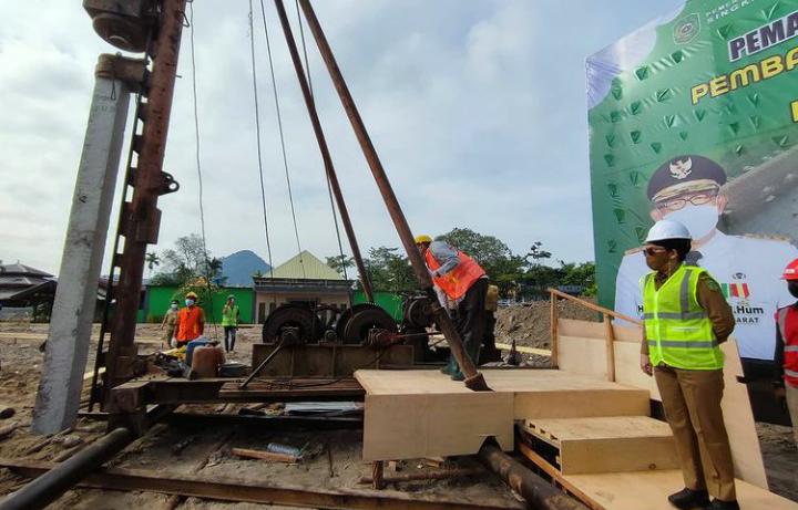 Singkawang Tancap Tiang Pertama Masjid Agung Nurul Islam