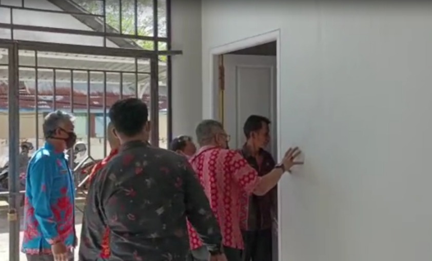 Kantor Bupati Kapuas Hulu Akan Dibongkar