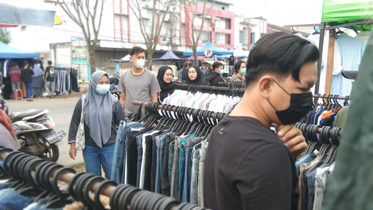 pakaian lebaran