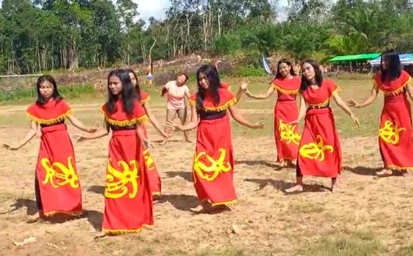 pesta panen dayak
