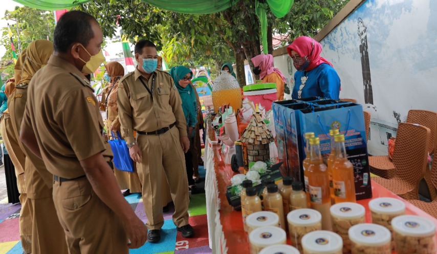 lomba kelurahan