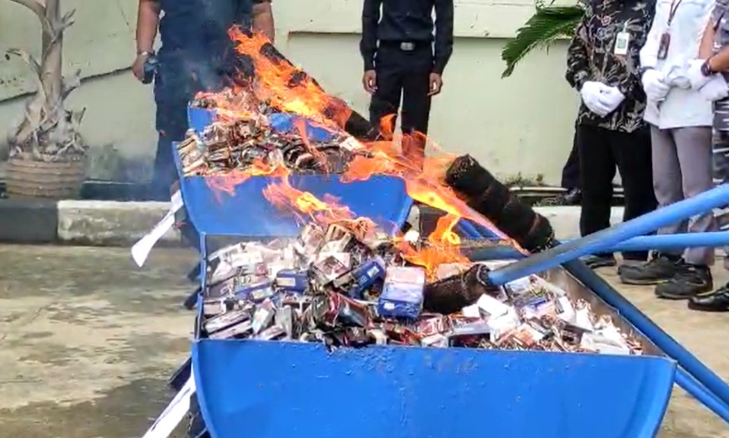 rokok ilegal