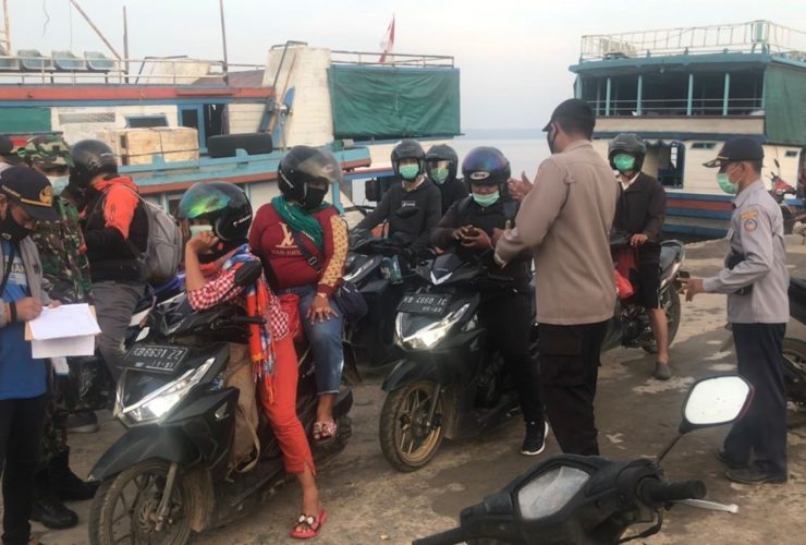 kapal motor klotok