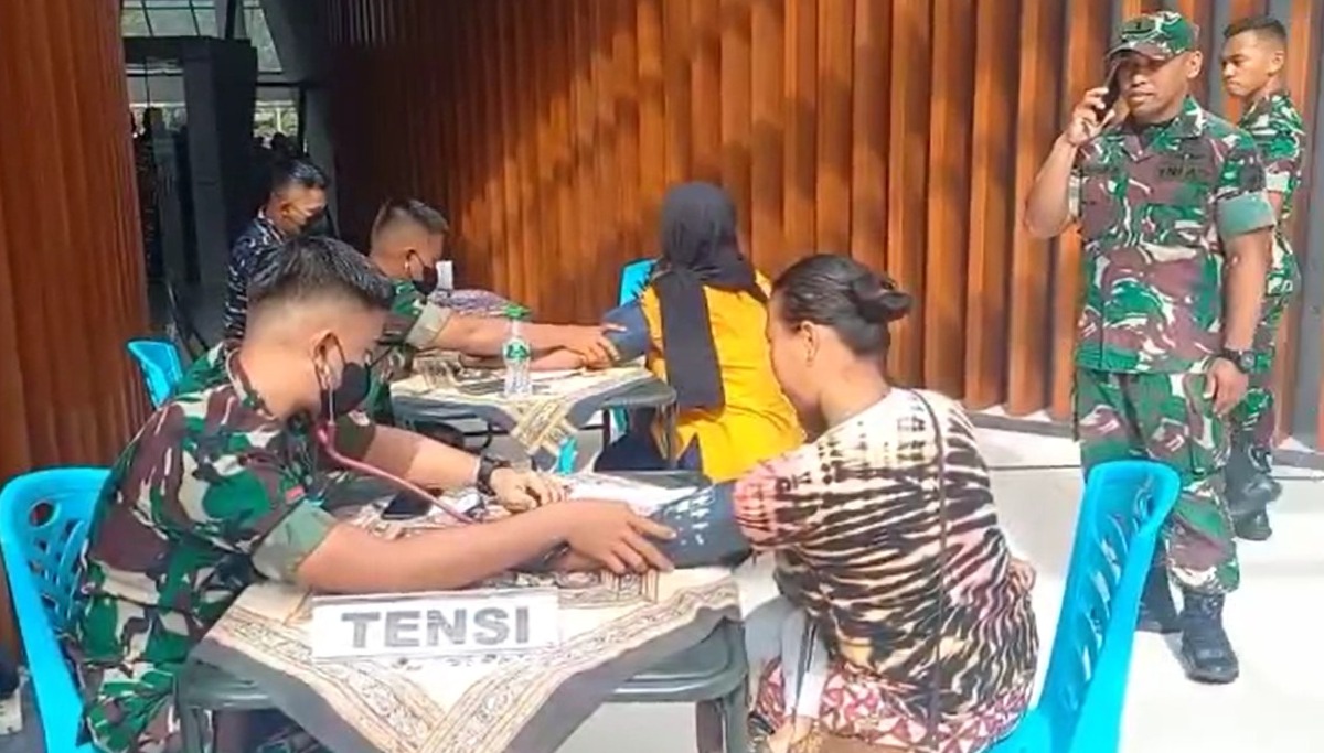 HUT TNI 77