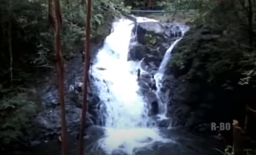 wisata air terjun