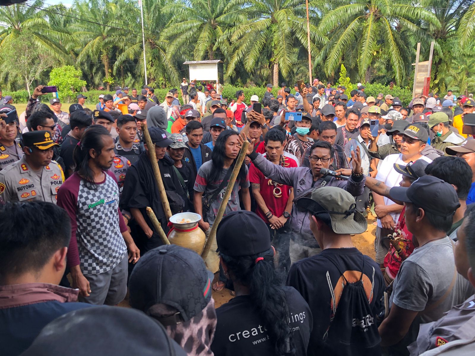 segel perusahaan