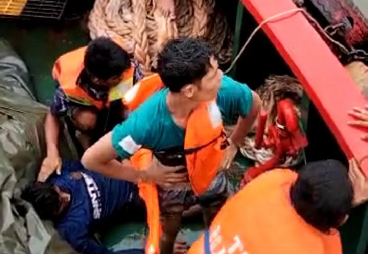 kapal tenggelam
