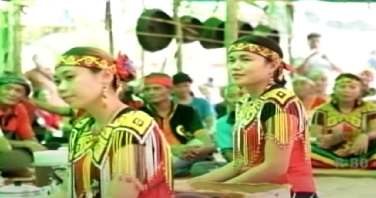 dayak taba