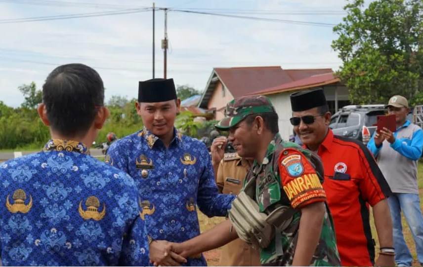 Mentebah kecamatan di mana