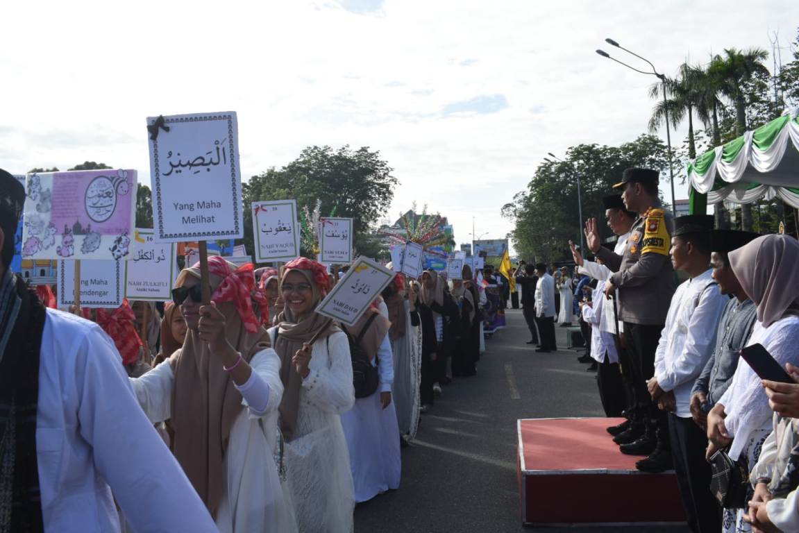 pawai taaruf