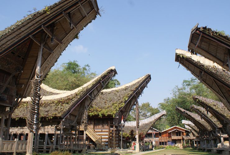 masyarakat adat