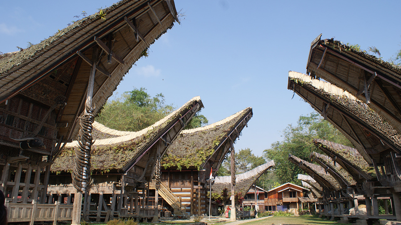 masyarakat adat