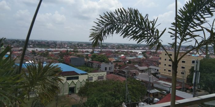 Di Hotel 95, Tak Menginap Pun Bisa Sarapan Sambil Nikmati View Kota [ADV]